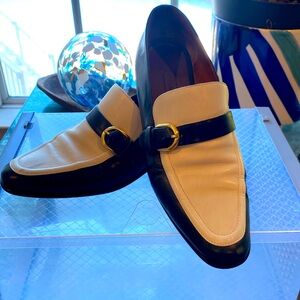 Vintage ladies coach loafers from the 90s size 8